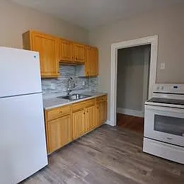 15 Allen Place — Photo 2
