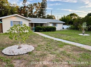 5220 23rd Ave S, Gulfport, FL 33707
