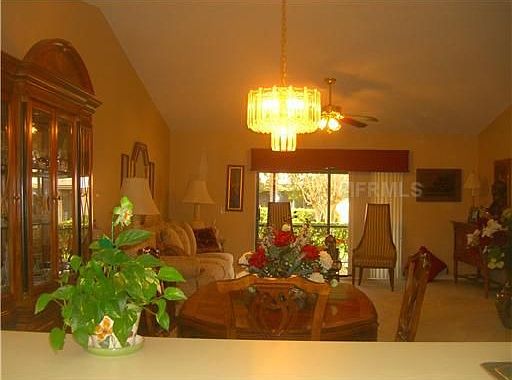 4th image of 18404 Aintree Ct