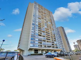 6 Horizon Rd APT 410, Fort Lee, NJ 07024