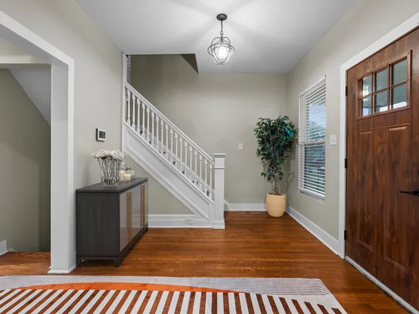 3762 Seyburn St, Detroit, MI 48214