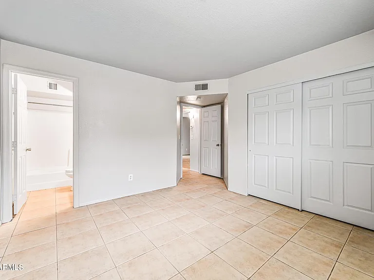 1560 W Sahuaro Dr #1 — Photo 10