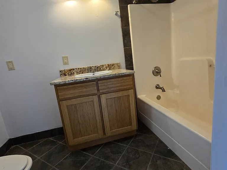 4720 Deans Bridge Rd — Photo 9