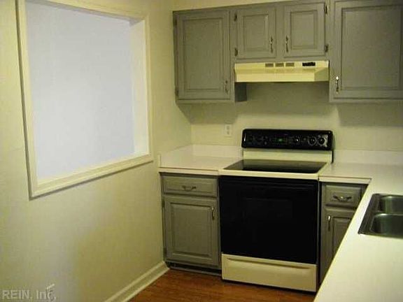 3rd image of 1099 Palmerton Dr