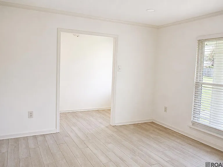 13523 Willowridge Ave — Photo 14