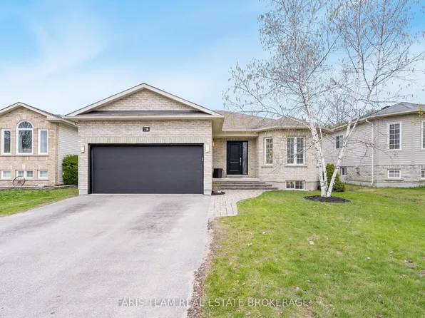 28 Stonemount Cres, Essa, ON L0M 1B4