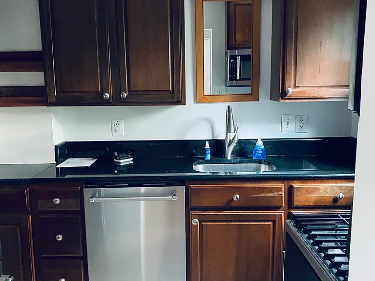 6802 Radcliffe Dr — Photo 11