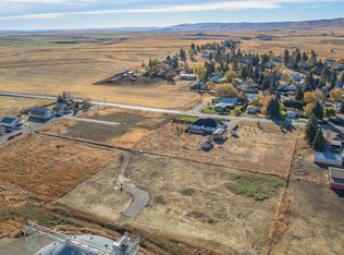 601 E 1st St, Waterville, WA 98858