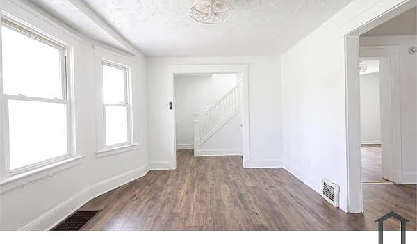 9613 Marah Ave — Photo 3
