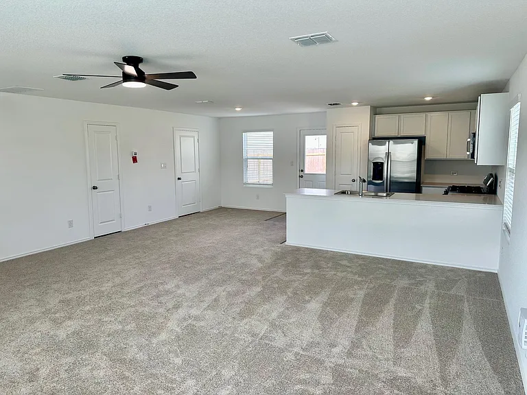 228 Sormonne Loop — Photo 9