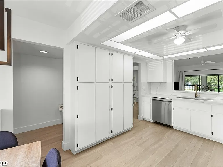 700 Misty Pines Cir #204 — Photo 13