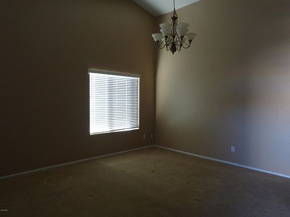 4th image of 29633 W Columbus Ave