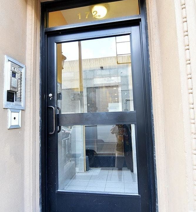 1st image of 172 W 109th St #5