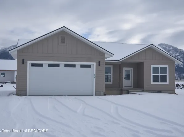 626 Little Greys Loop, Freedom, WY 83120