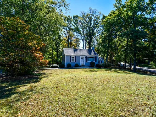 12131 Waples Mill Rd, Oakton, VA 22124