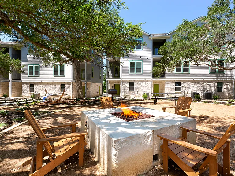 Trailside Oaks Townhomes — Photo 106