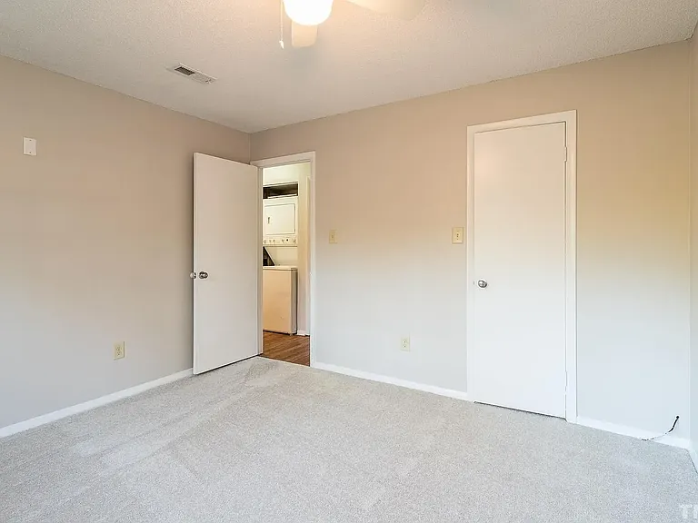 5602 Falls Of Neuse Rd #D — Photo 12