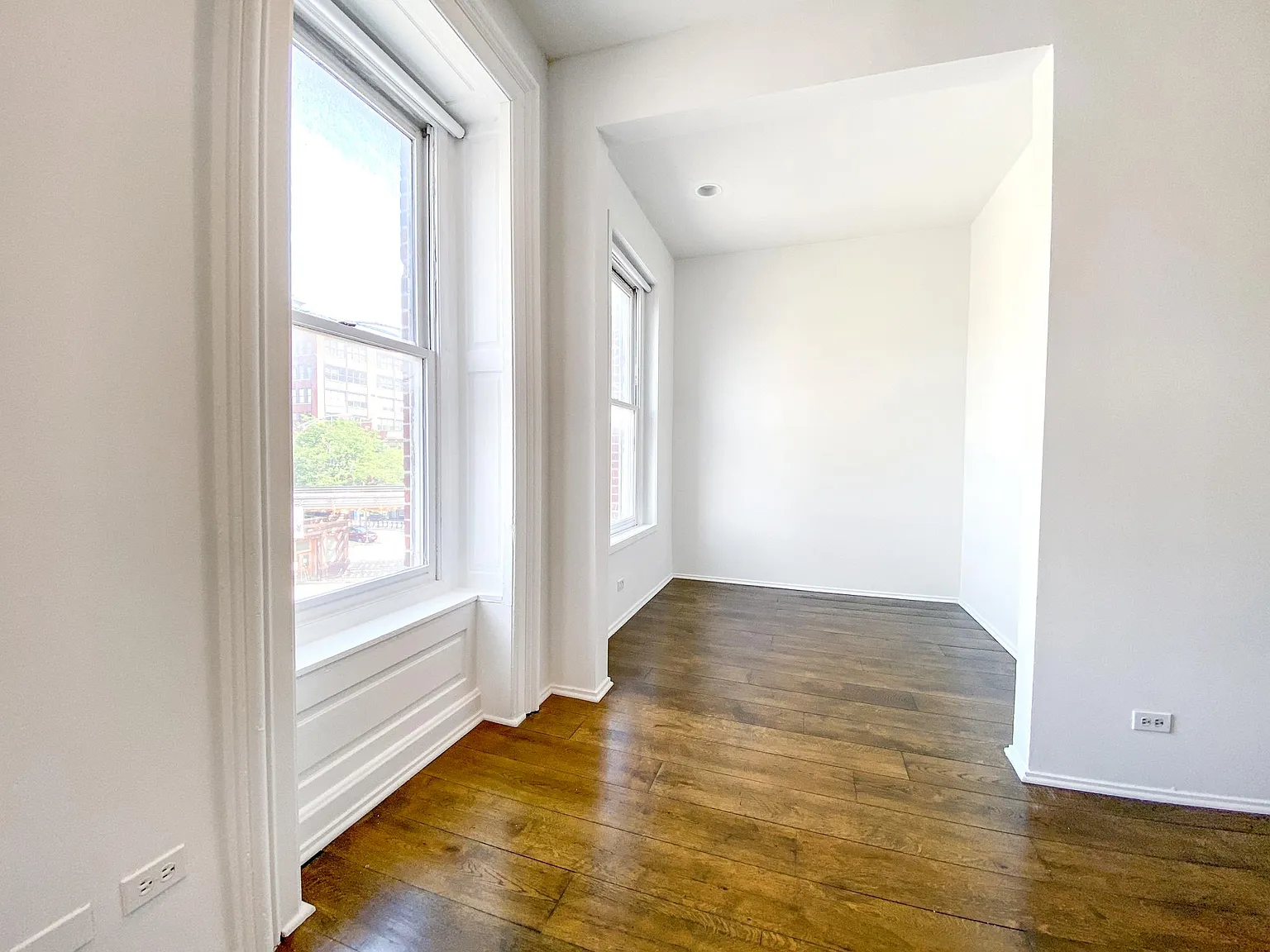 3 bed, $2,900 — Photo 3