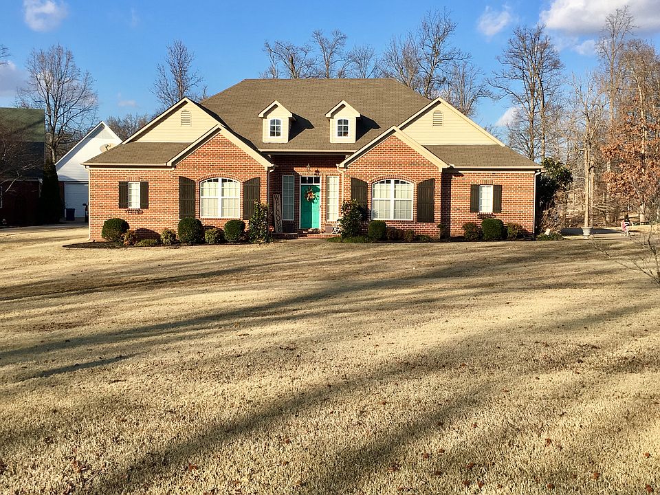 1st image of 68 Sweetwood Dr