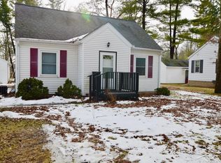 497 W Tittabawassee St, Sanford, MI 48657