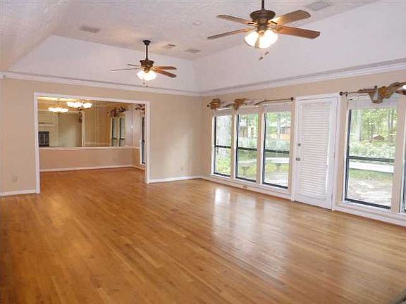 4th image of 6607 Ceiba Ct