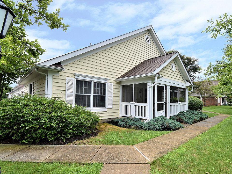 1st image of 333 Shannon Ln