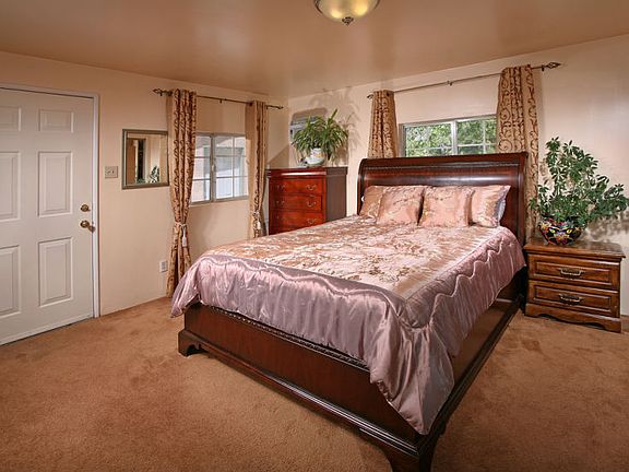 4th image of 6242 Atoll Ave