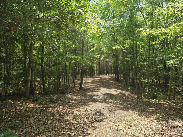 385 Dennis Rd, Troy, NC 27371