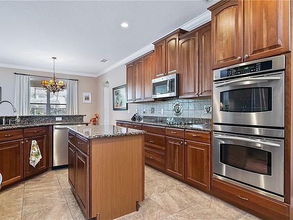 4th image of 10343 Wittenberg Way