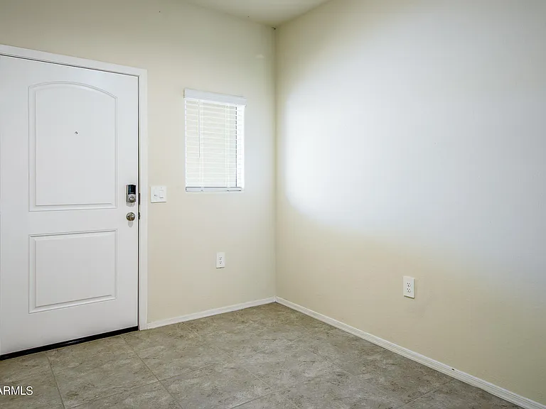 35445 W San Alvarez Ave — Photo 11