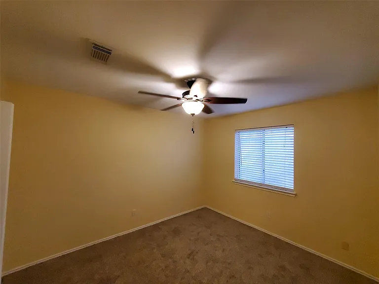 1413 Bridle Path — Photo 20