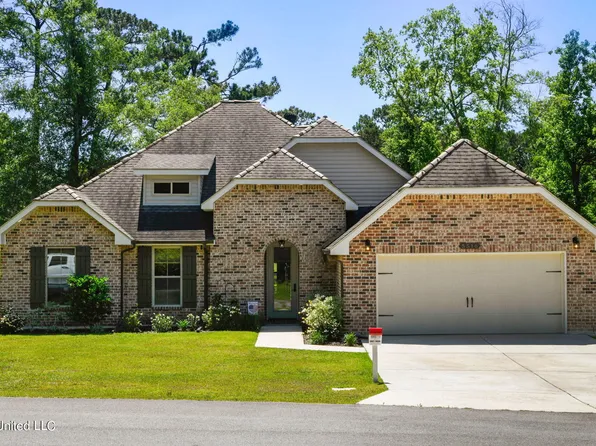 5516 Alakoko Pl, Diamondhead, MS 39525