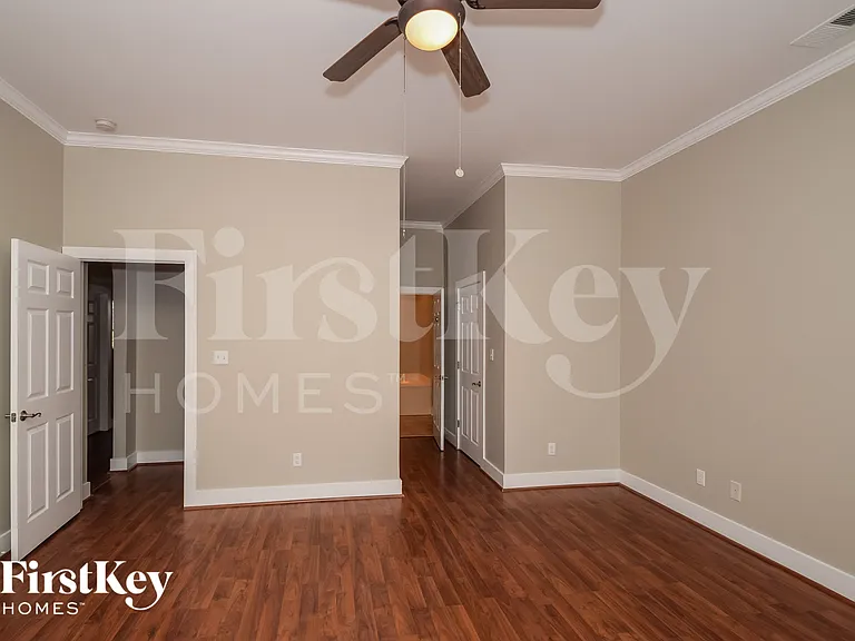 5485 Wisteria Trce — Photo 8
