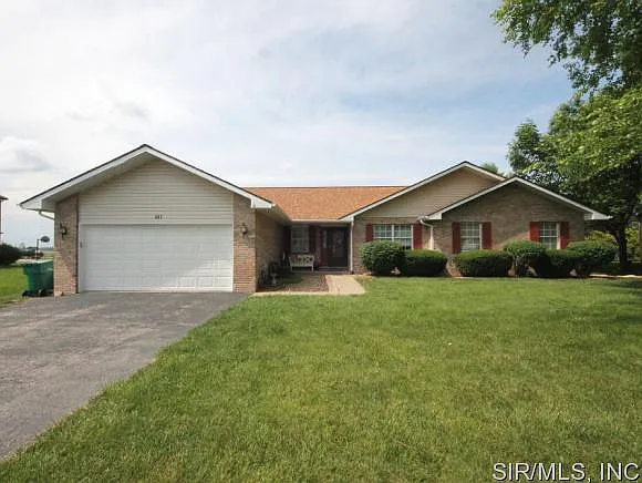 287 Adam Ct photo 1