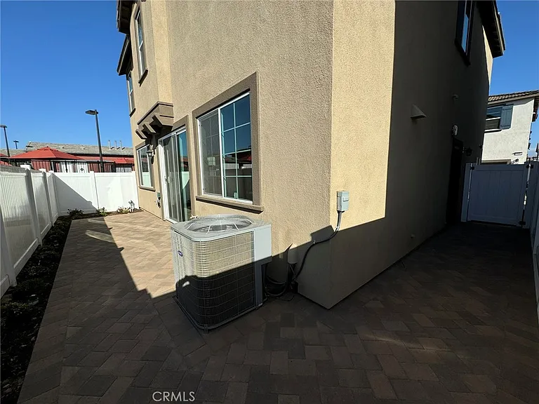 40442 Melrose Dr — Photo 25