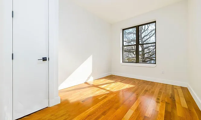 Rented by Brooklyn Group | media 65