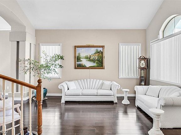 5th image of 1201 Ventura Hills St