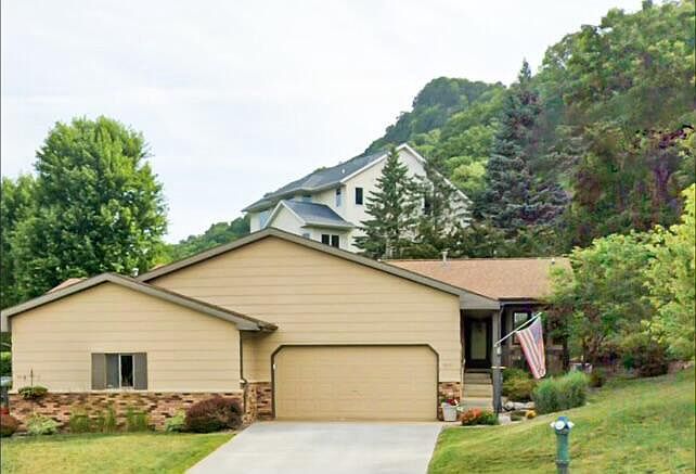 1st image of 3615 Parkwood PLACE