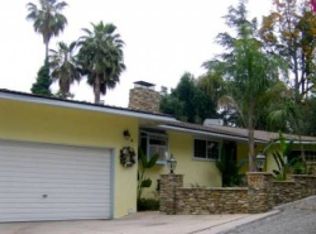 5077 Hood Dr, Woodland Hills, CA 91364