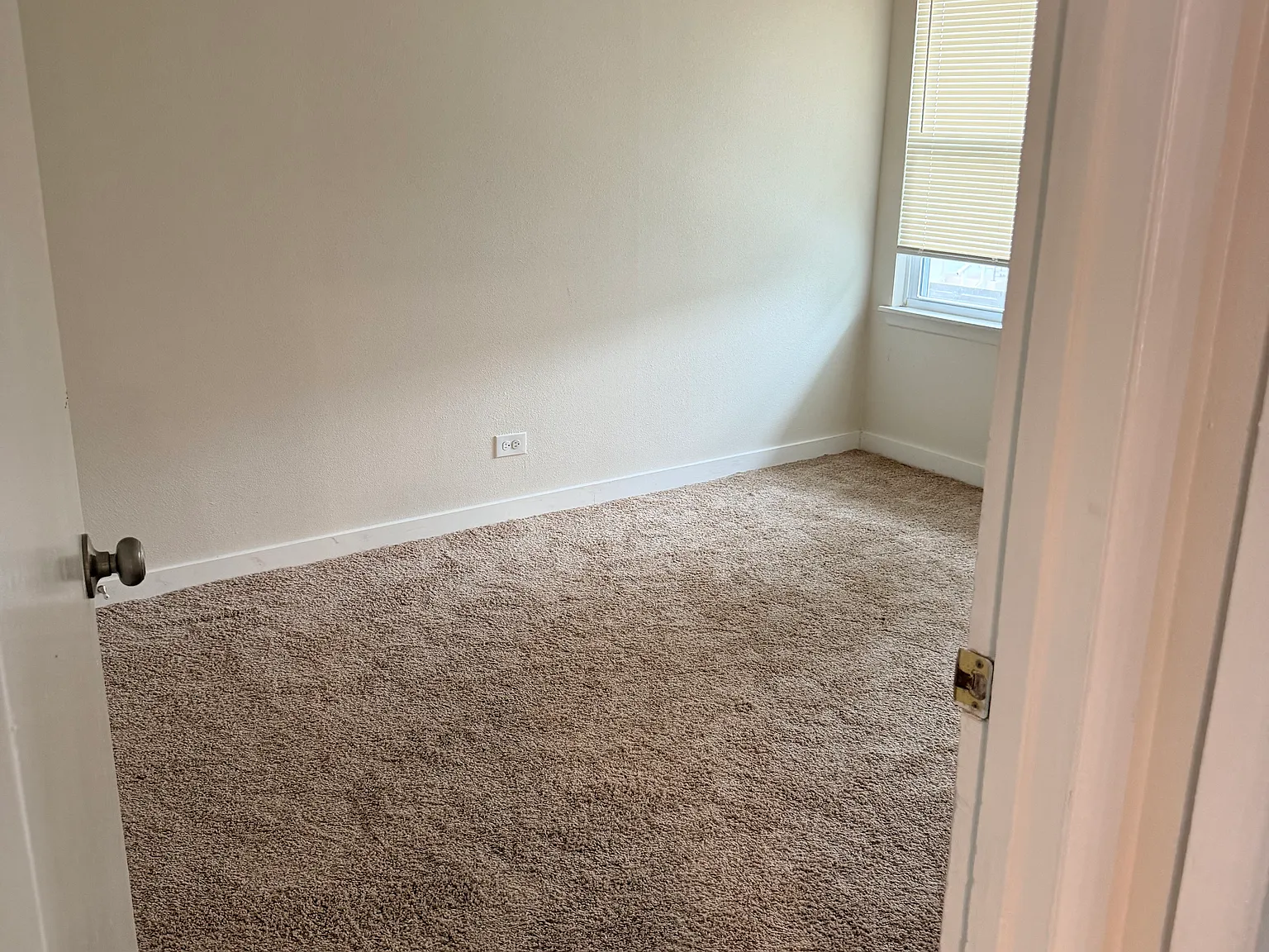 1535 Contour Dr — Photo 4