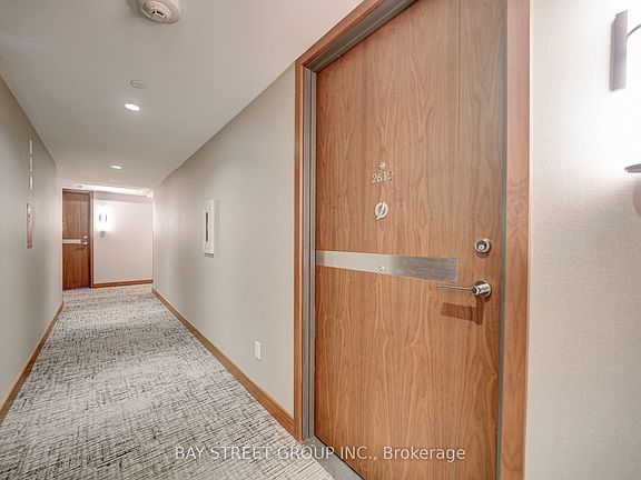4th image of 17 Bathurst St #2612