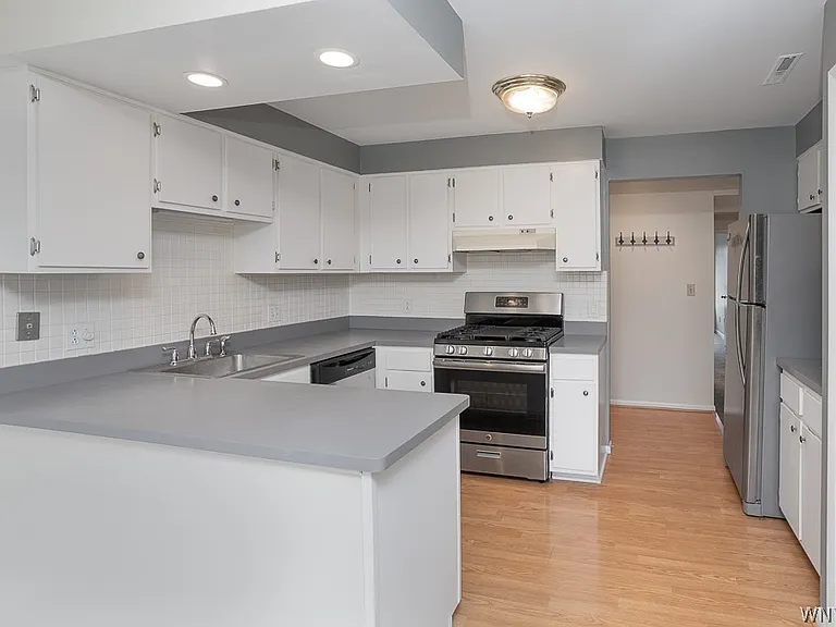 45 Bee Hunter Ct #D — Photo 8