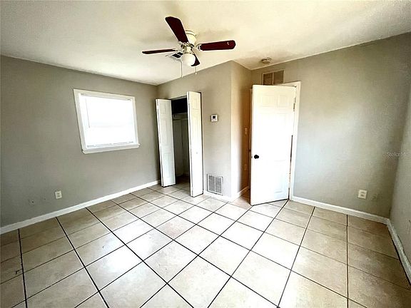 3rd image of 610 S Martin Luther King Jr Ave #1/2