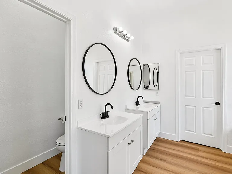 8154 Pond Brook Way — Photo 12