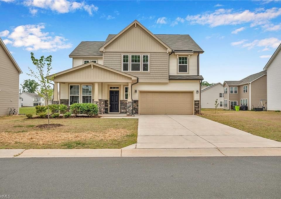 1st image of 783 Heartpine Dr