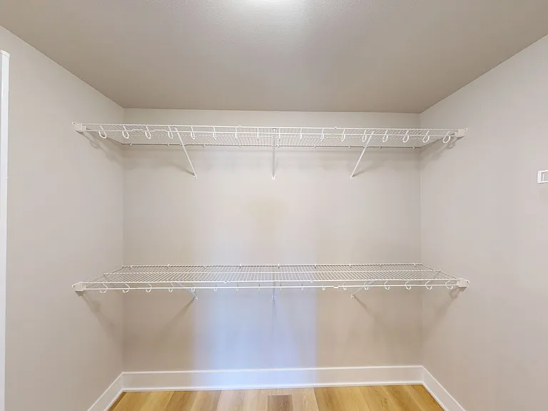 1105 Ida Pl — Photo 5