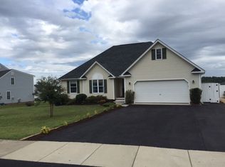 7618 Rolling Hill Rd, North Prince George, VA 23860