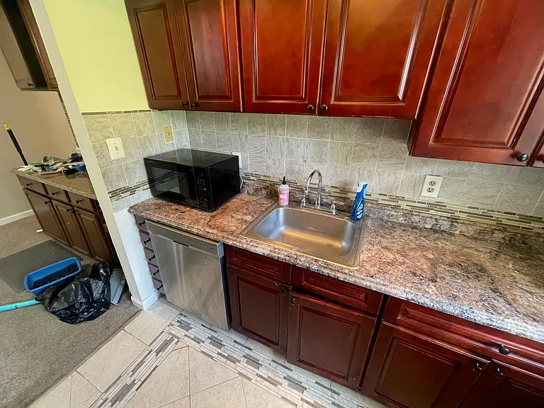 55 Gill Ln #45 — Photo 42