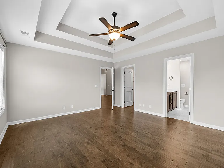 805 Waldon Ct — Photo 17