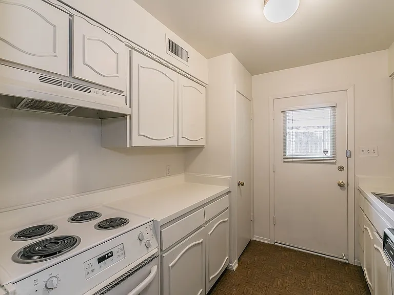 4808 Bryce Ave #4 — Photo 18